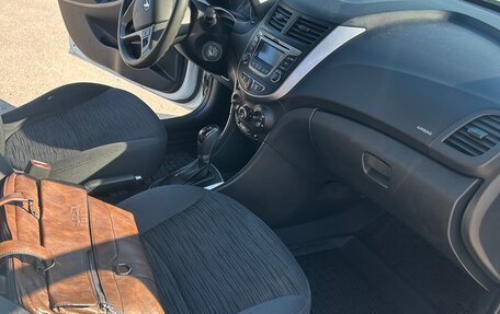 Hyundai Solaris II рестайлинг, 2014 год, 990 000 рублей, 15 фотография