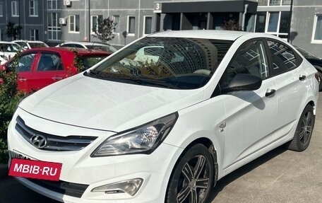 Hyundai Solaris II рестайлинг, 2014 год, 990 000 рублей, 25 фотография