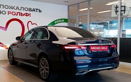 Mercedes-Benz E-Класс, 2020 год, 4 290 000 рублей, 7 фотография