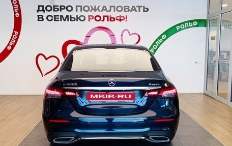 Mercedes-Benz E-Класс, 2020 год, 4 290 000 рублей, 5 фотография