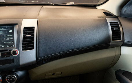 Peugeot 4007, 2011 год, 799 000 рублей, 8 фотография