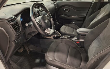 KIA Soul II рестайлинг, 2019 год, 1 699 000 рублей, 16 фотография