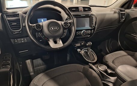 KIA Soul II рестайлинг, 2019 год, 1 699 000 рублей, 18 фотография