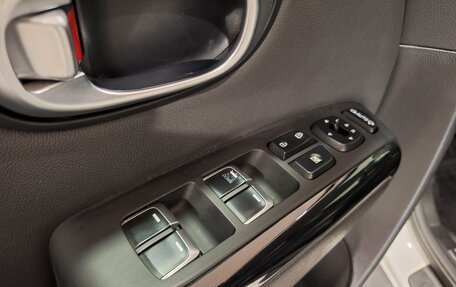 KIA Soul II рестайлинг, 2019 год, 1 699 000 рублей, 23 фотография