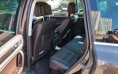 Volkswagen Touareg III, 2017 год, 4 200 000 рублей, 7 фотография