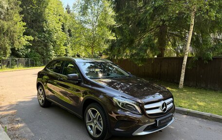 Mercedes-Benz GLA, 2016 год, 2 000 000 рублей, 2 фотография