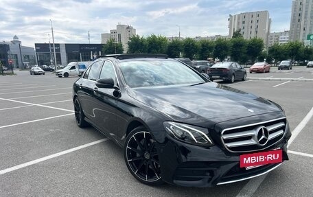 Mercedes-Benz E-Класс, 2016 год, 3 200 000 рублей, 5 фотография