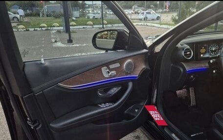 Mercedes-Benz E-Класс, 2016 год, 3 200 000 рублей, 12 фотография