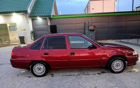 Daewoo Nexia I рестайлинг, 2010 год, 200 000 рублей, 2 фотография