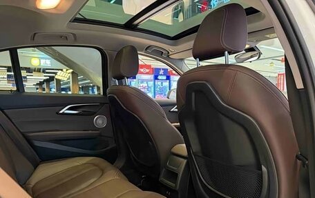 BMW 1 серия, 2022 год, 1 836 000 рублей, 13 фотография