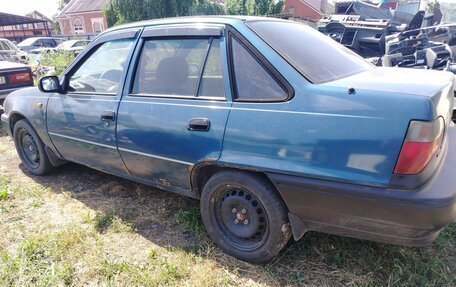 Daewoo Nexia I рестайлинг, 2000 год, 120 000 рублей, 7 фотография