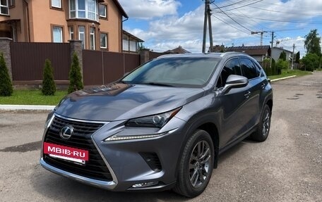 Lexus NX I, 2018 год, 2 950 000 рублей, 3 фотография