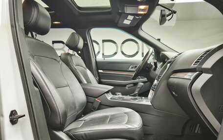Ford Explorer VI, 2016 год, 2 447 000 рублей, 16 фотография
