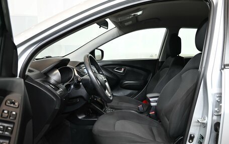 Hyundai ix35 I рестайлинг, 2011 год, 1 300 000 рублей, 10 фотография