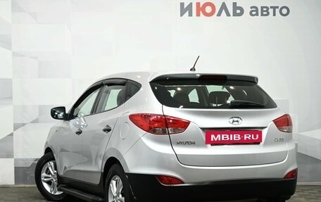 Hyundai ix35 I рестайлинг, 2011 год, 1 300 000 рублей, 4 фотография