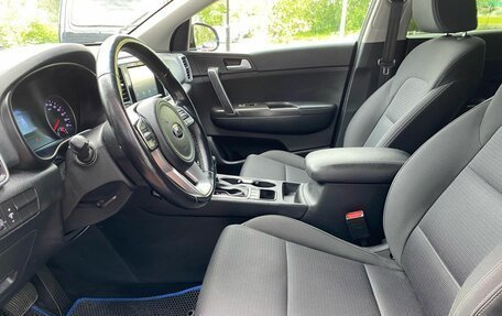 KIA Sportage IV рестайлинг, 2018 год, 2 129 000 рублей, 11 фотография