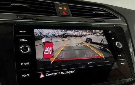 Volkswagen Tiguan II, 2020 год, 2 747 000 рублей, 18 фотография
