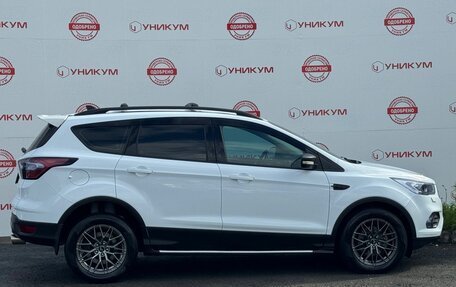 Ford Kuga III, 2018 год, 1 889 000 рублей, 6 фотография