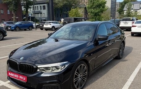 BMW 5 серия, 2019 год, 4 300 000 рублей, 3 фотография