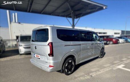 Volkswagen Caravelle, 2026 год, 8 470 000 рублей, 2 фотография