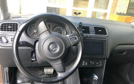 Volkswagen Polo VI (EU Market), 2011 год, 780 000 рублей, 10 фотография