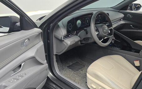 Hyundai Avante, 2023 год, 1 997 000 рублей, 10 фотография
