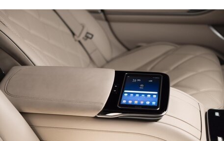 Mercedes-Benz Maybach S-Класс, 2021 год, 16 000 000 рублей, 28 фотография
