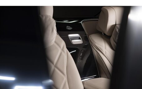 Mercedes-Benz Maybach S-Класс, 2021 год, 16 000 000 рублей, 25 фотография