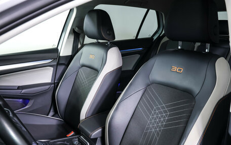 Volkswagen Golf VIII, 2021 год, 2 590 000 рублей, 16 фотография