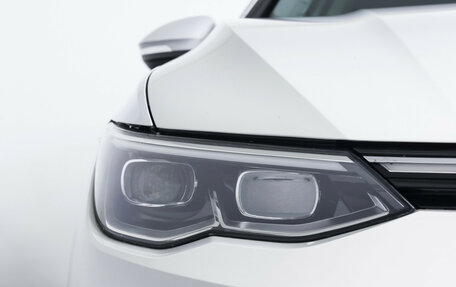 Volkswagen Golf VIII, 2021 год, 2 590 000 рублей, 21 фотография
