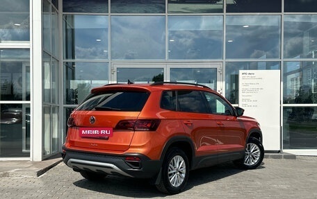 Volkswagen Taos, 2022 год, 2 990 000 рублей, 5 фотография