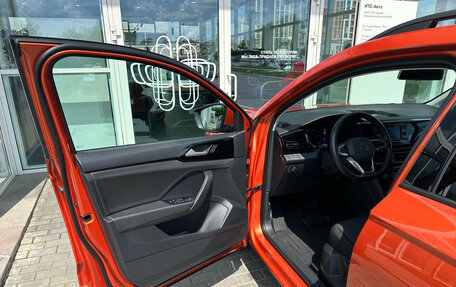 Volkswagen Taos, 2022 год, 2 990 000 рублей, 11 фотография