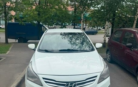 Hyundai Solaris II рестайлинг, 2016 год, 490 000 рублей, 1 фотография