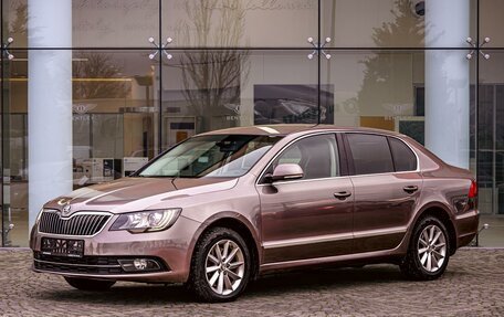 Skoda Superb III рестайлинг, 2014 год, 1 025 000 рублей, 1 фотография