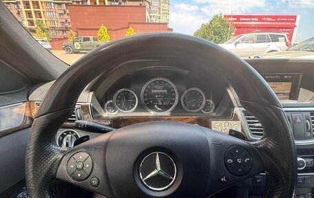 Mercedes-Benz E-Класс, 2010 год, 1 850 000 рублей, 9 фотография