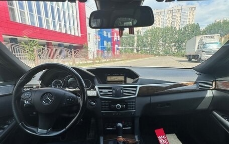 Mercedes-Benz E-Класс, 2010 год, 1 850 000 рублей, 14 фотография