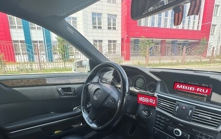 Mercedes-Benz E-Класс, 2010 год, 1 850 000 рублей, 13 фотография