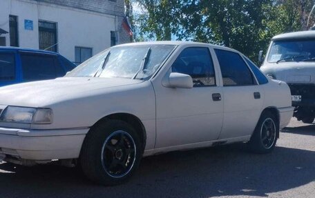 Opel Vectra A, 1989 год, 200 000 рублей, 3 фотография