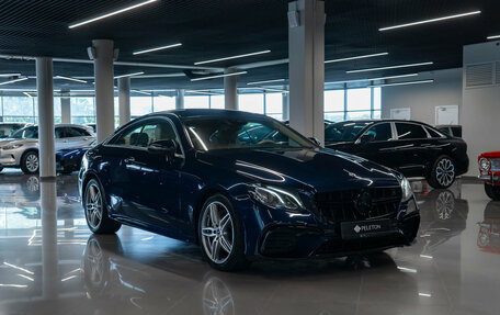 Mercedes-Benz E-Класс, 2018 год, 3 390 000 рублей, 2 фотография