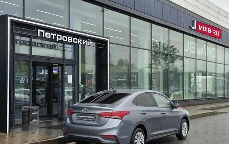 Hyundai Solaris II рестайлинг, 2017 год, 1 199 000 рублей, 6 фотография