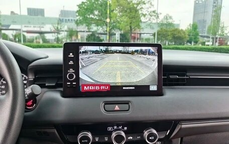 Honda Vezel, 2023 год, 1 750 000 рублей, 7 фотография