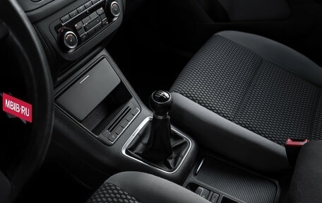 Volkswagen Tiguan I, 2011 год, 895 000 рублей, 14 фотография