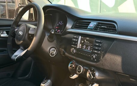 KIA Rio IV, 2017 год, 800 000 рублей, 11 фотография