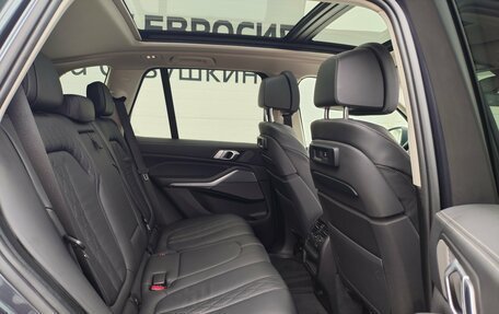 BMW X5, 2019 год, 5 490 000 рублей, 16 фотография