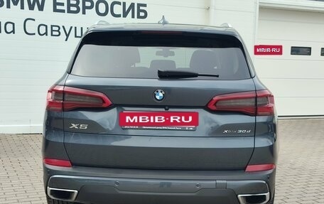 BMW X5, 2019 год, 5 490 000 рублей, 4 фотография