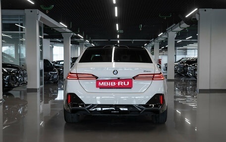 BMW 5 серия, 2024 год, 6 550 000 рублей, 6 фотография