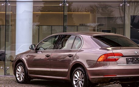 Skoda Superb III рестайлинг, 2014 год, 1 025 000 рублей, 8 фотография
