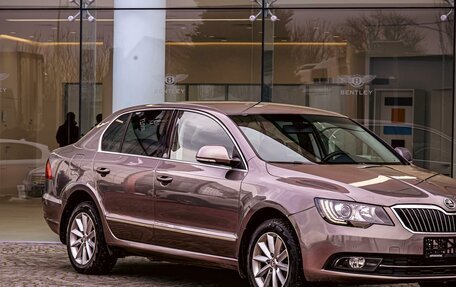 Skoda Superb III рестайлинг, 2014 год, 1 025 000 рублей, 7 фотография
