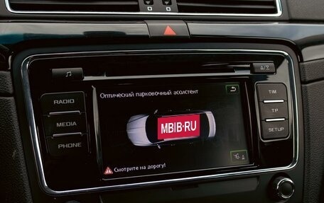 Skoda Superb III рестайлинг, 2014 год, 1 025 000 рублей, 14 фотография