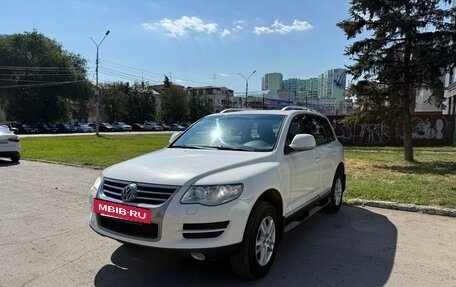 Volkswagen Touareg III, 2008 год, 1 700 000 рублей, 2 фотография